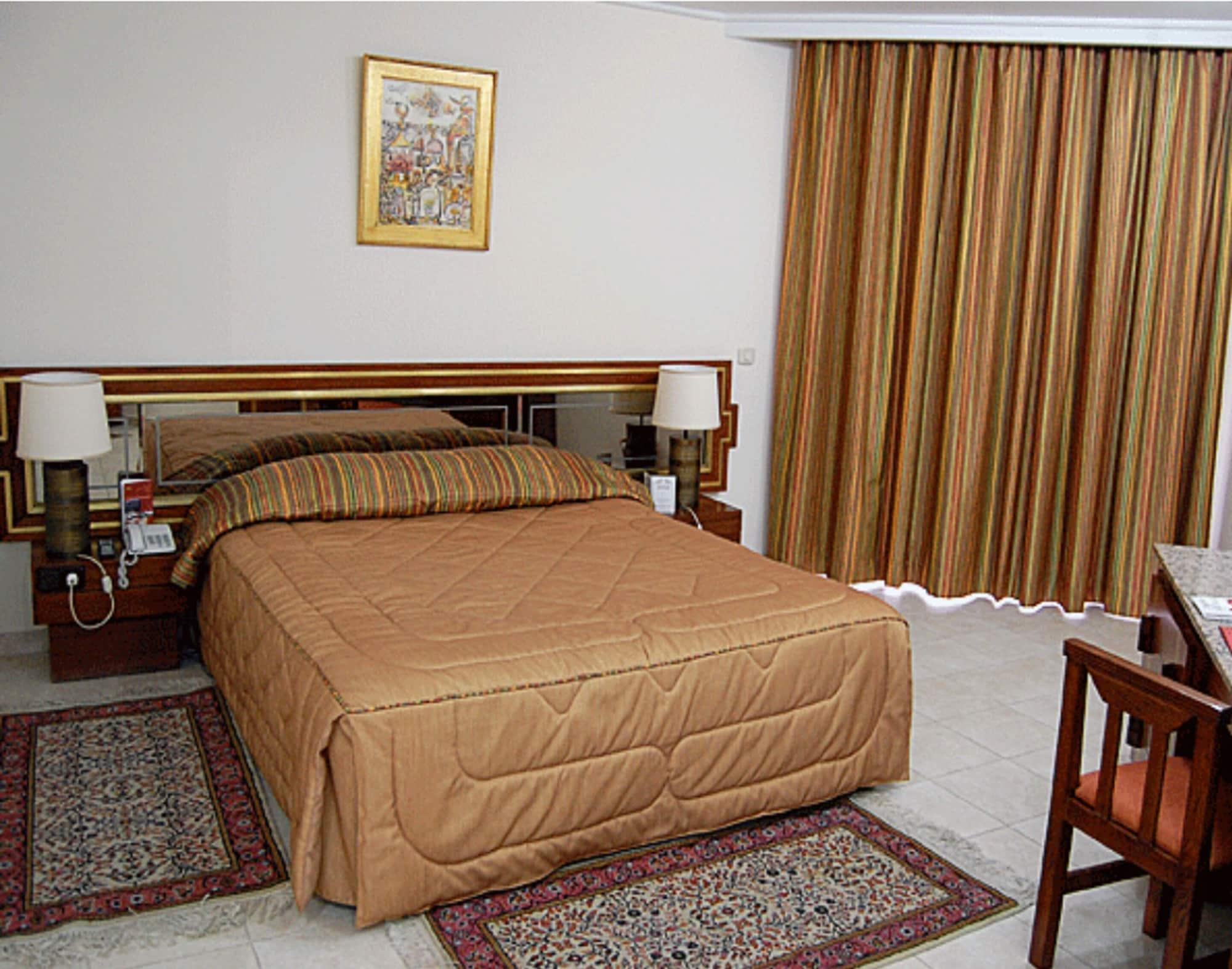 Diplomat Hotel Tunisz Kültér fotó