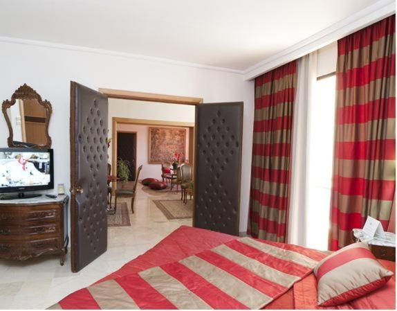 Diplomat Hotel Tunisz Szoba fotó