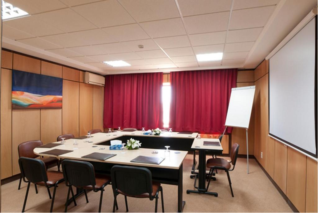 Diplomat Hotel Tunisz Kültér fotó